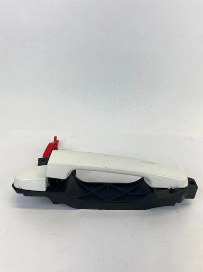 2009-2013 TOYOTA COROLLA RH PASSENGER SIDE OUTSIDE REAR DOOR HANDLE ASSEMBLY OEM
