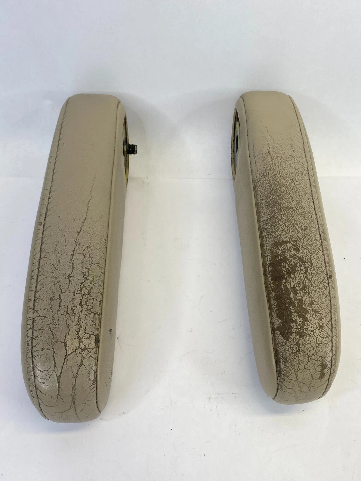 2007 2008 2009 LEXUS RX350 FRONT SEAT ARMREST PAIR LEFT AND RIGHT OEM