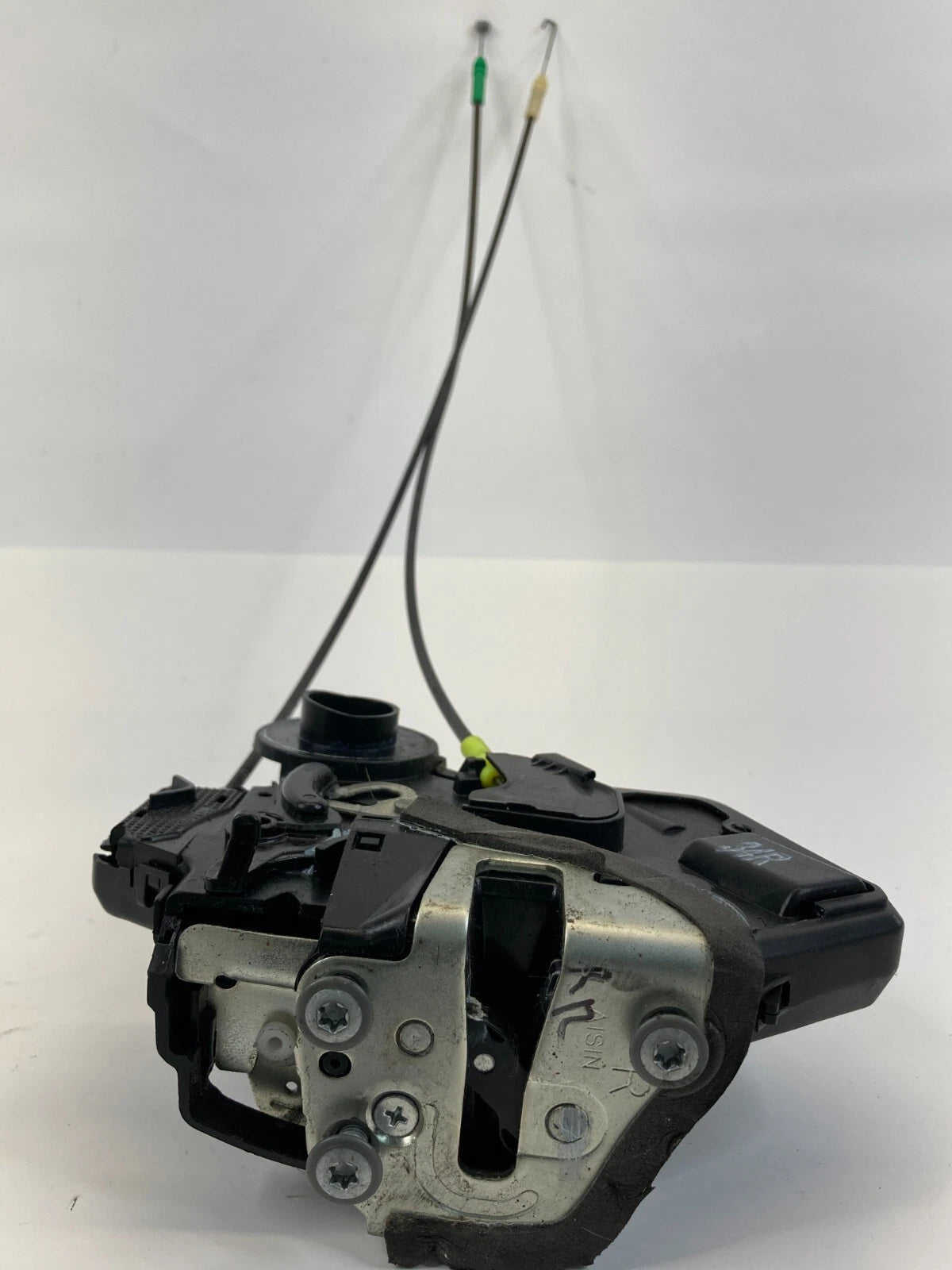 2004-2008 TOYOTA COROLLA REAR RIGHT SIDE DOOR LOCK LATCH ACTUATOR RELEASE OEM