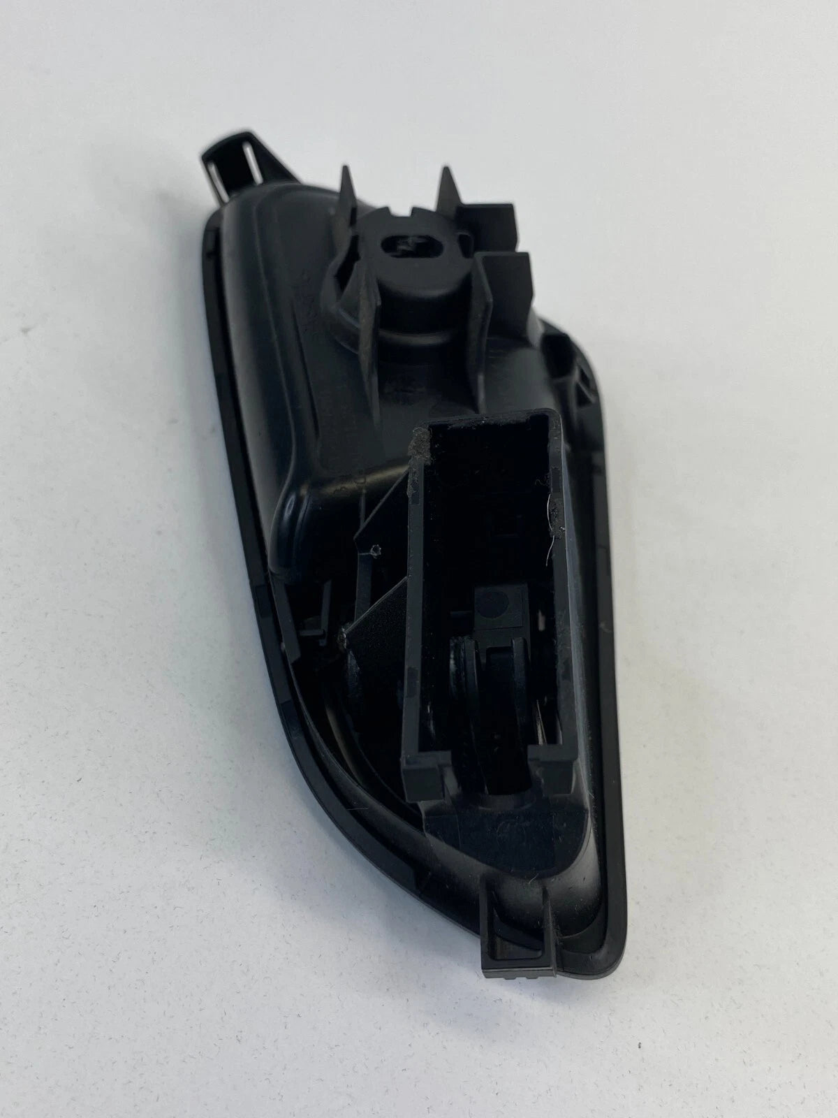 2012-2018 FORD FOCUS REAR RIGHT SIDE DOOR INTERIOR DOOR HANDLE BM51A22600 OEM