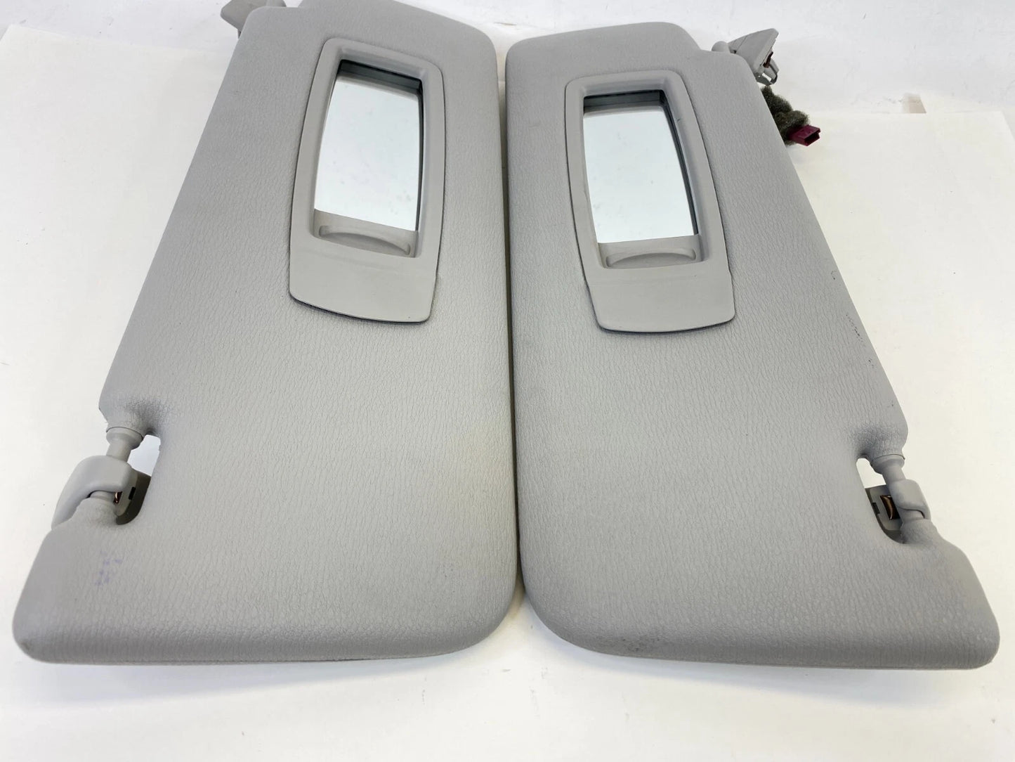 2011-2017 BMW X3 FRONT LEFT & RIGHT WINDSHIELD SUN VISOR SUNVISOR SET PAIR OEM