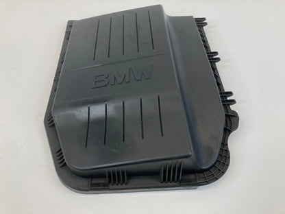 2009 2010 BMW 535XI AIR CLEANER FILTER BOX UPPER HOUSING COVER 70304789 OEM