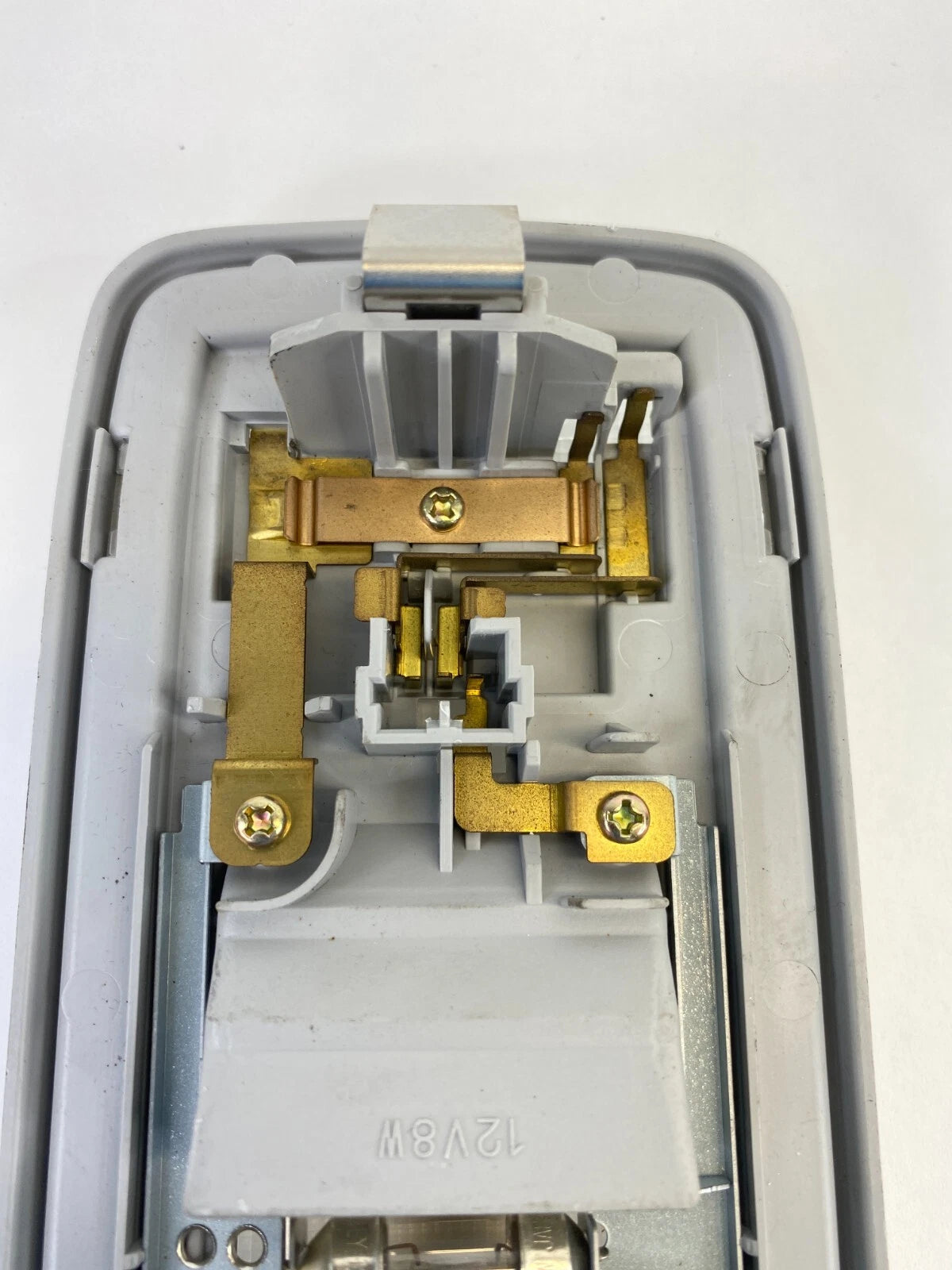 2004 2005 2006 MAZADA MPV DOME LIGHT LAMP OVERHEAD SWITCH CONTROL OEM