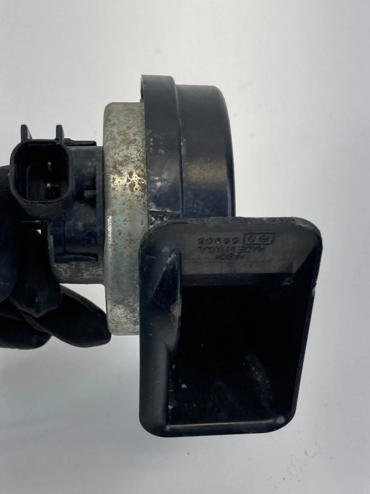 13-19 Ford Explorer Police Low & High Tone Horn Alarm Dual Siren Signal A046495