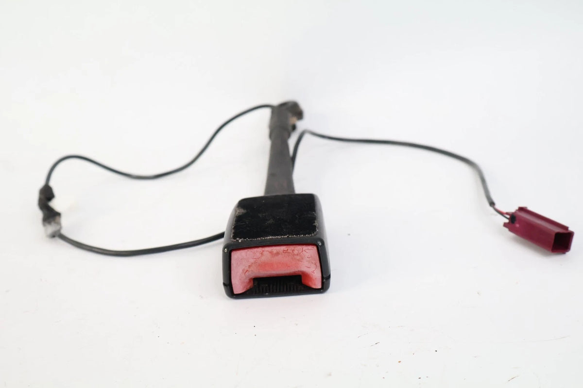2012-2014 FORD FOCUS FRONT LEFT DRIVER SEAT BELT BUCKLE BM51-61209-BCW OEM