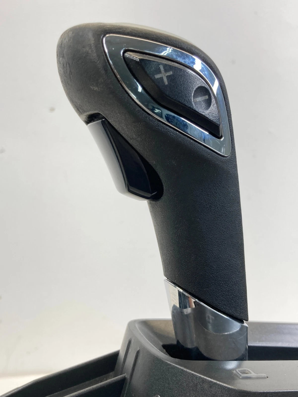 2010-2015 CHEVROLET EQUINOX A/T SHIFT SHIFTER GEAR LEVER SELECTOR 23460277 OEM