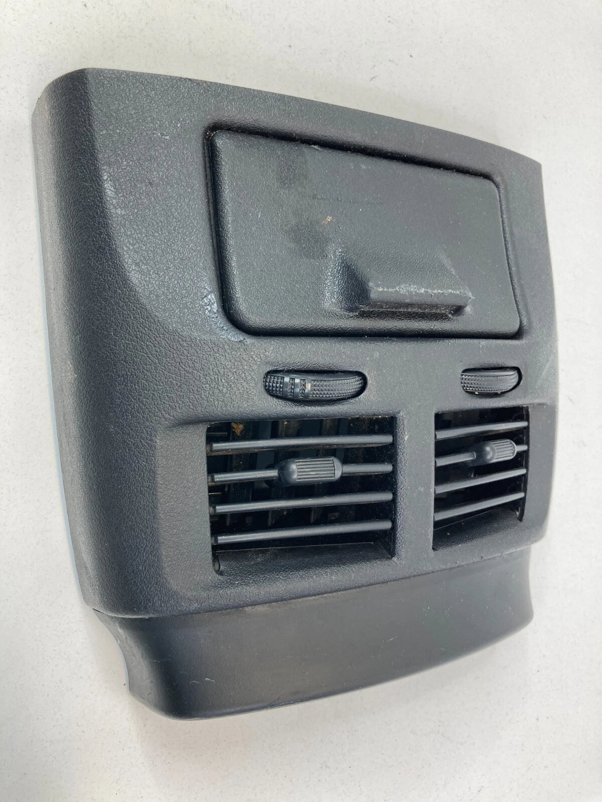 2006-2015 LEXUS IS250 REAR CENTER CONSOLE AC HEATER AIR VENT OUTLET DUCT GRILLE