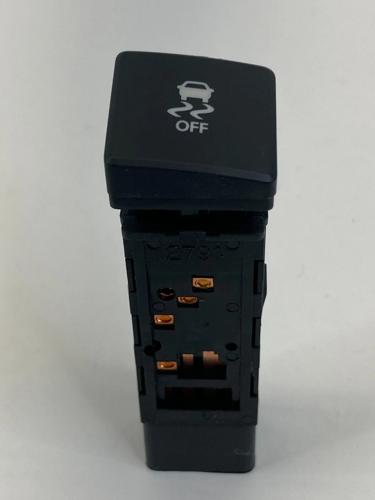 2010-2013 KIA SOUL TRACTION TRACT CONTROL SWITCH BUTTON 621W05010 OEM