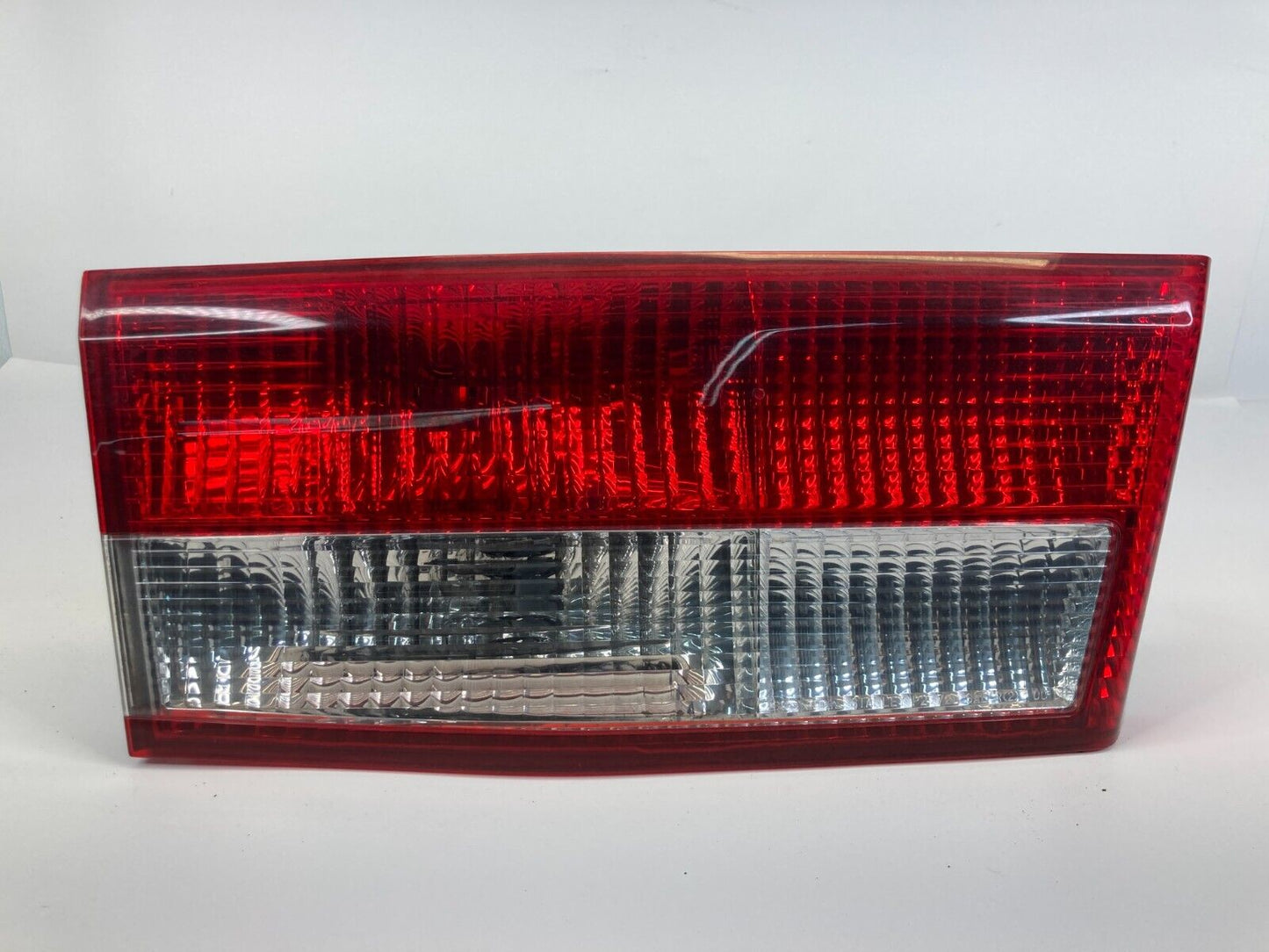 2003 2004 Honda Accord SEDAN Rear Left Side Backup Tail Light Taillight Lamp