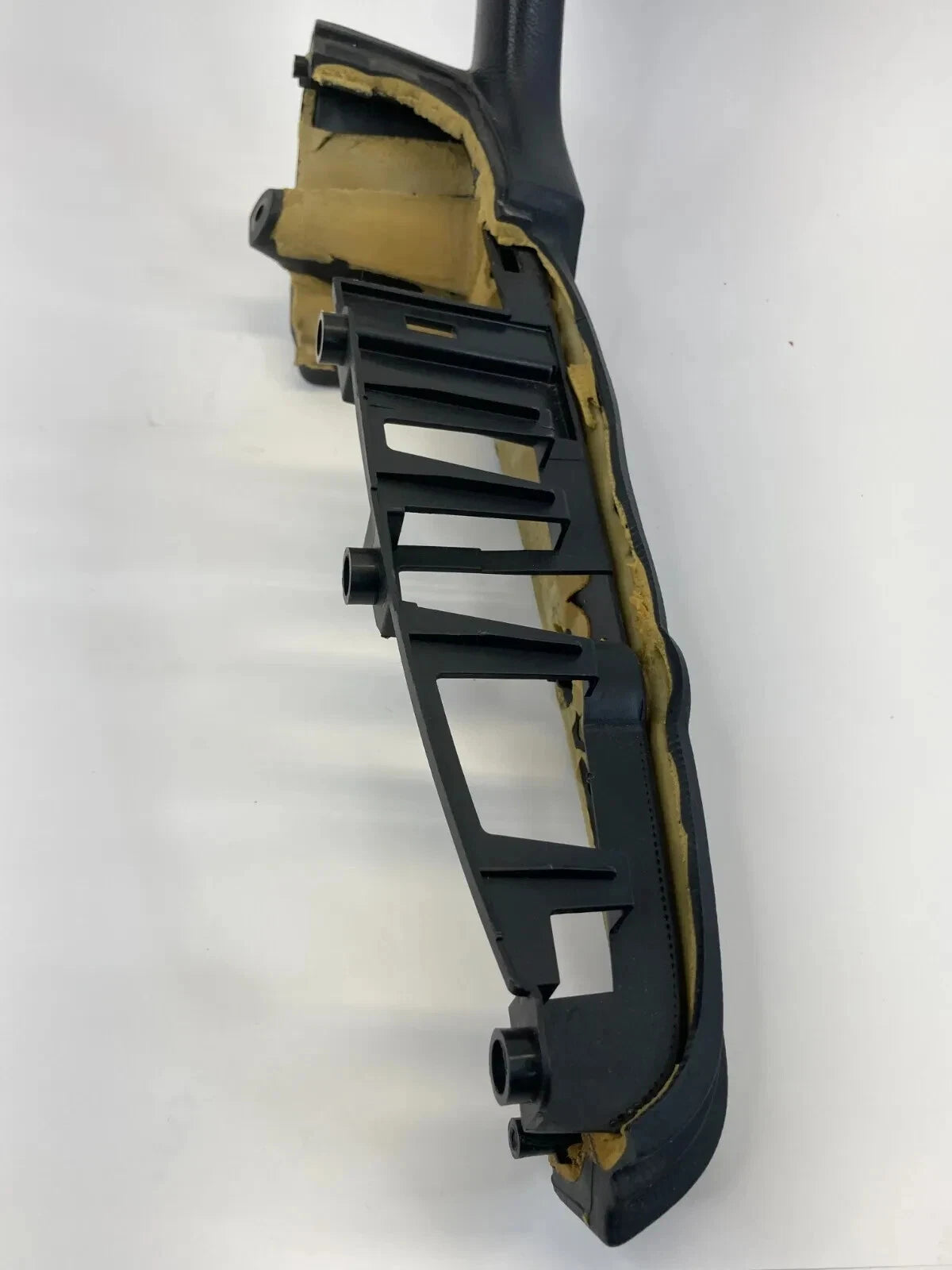 2004-2008 ACURA TL REAR BACK LEFT DRIVER SIDE DOOR PANEL TRIM PULL GRIP OEM