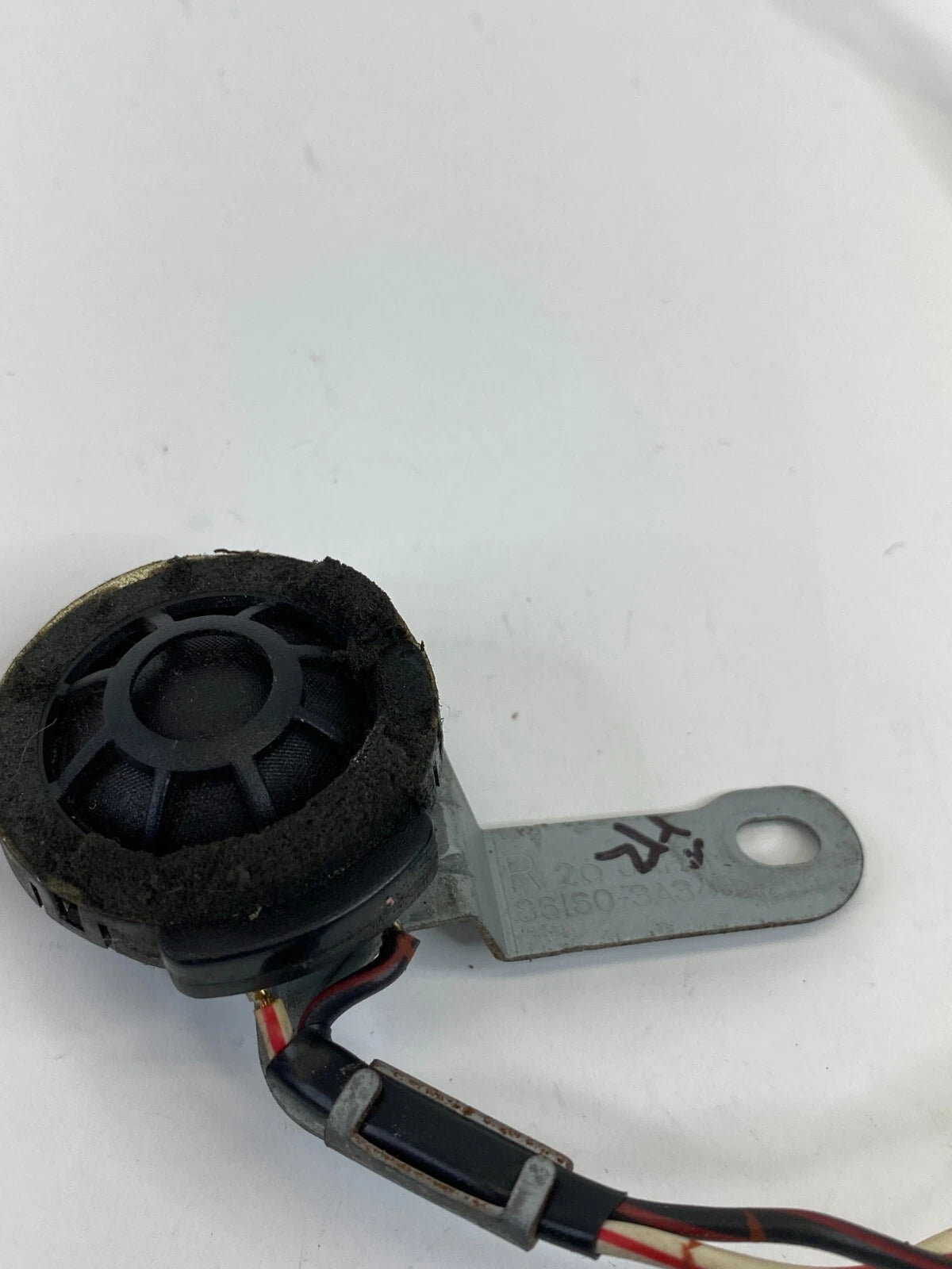 98-04 LEXUS GS300 FRONT RIGHT PASSENGER SIDE DOOR TWEETER SPEAKER 86160-3A340