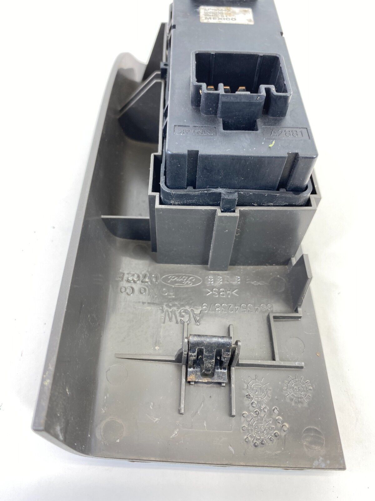 2008-2011 Ford Focus Front Left Door Master Window Switch 8L8T-14540-ACW