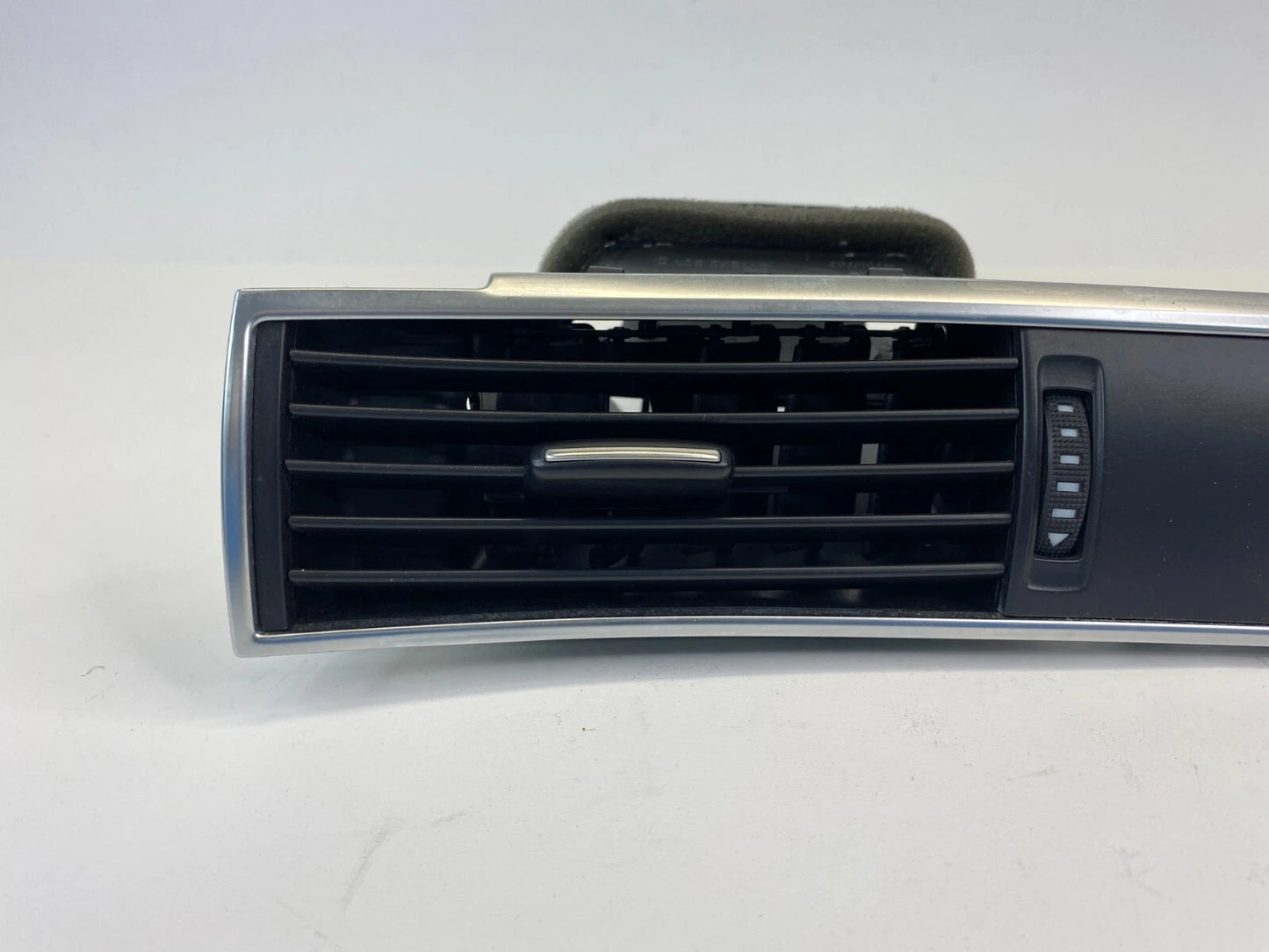 2007-2011 AUDI A6 QUATTRO FRONT LEFT DRIVER SIDE OUTLET A/C AIR VENT 4F1820901D