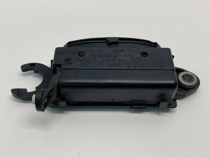 1996-1999 AUDI A4 FRONT RIGHT RH PASSENGER EXTERIOR DOOR HANDLE 4A0837206 OEM