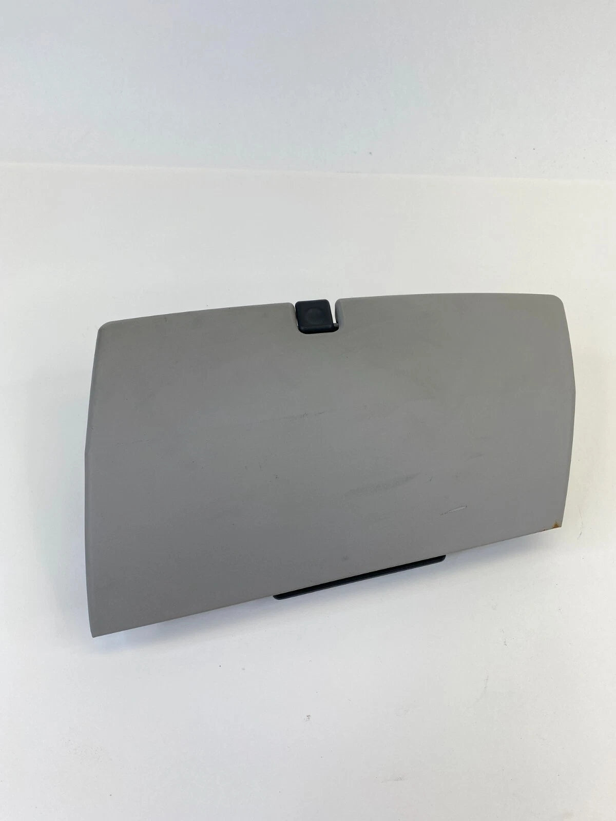 2004-2006 CADILLAC SRX FRONT LEFT DOOR STORAGE COMPARTMENT UNIT GRAY OEM