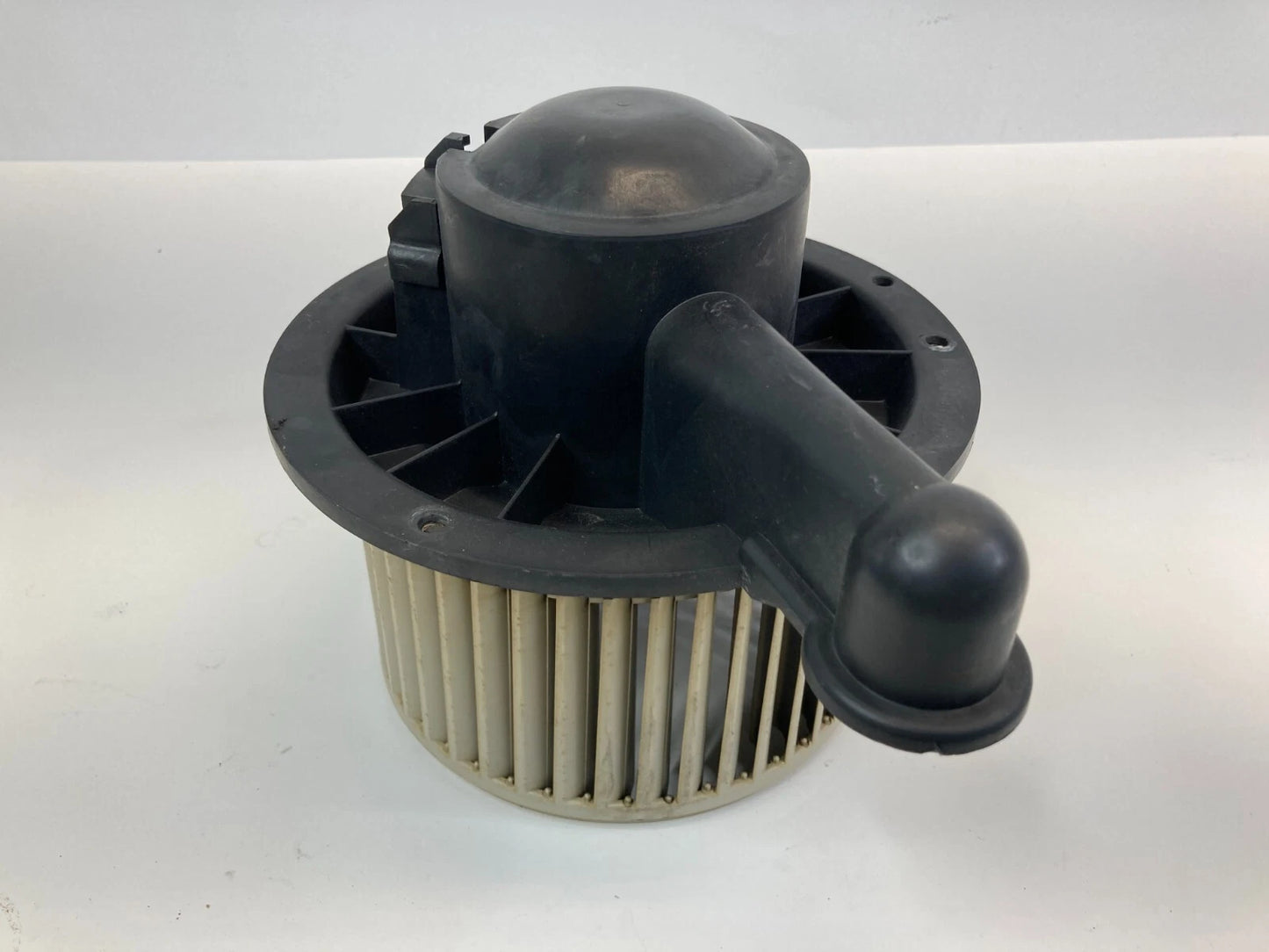2002-2005 FORD EXPLORER XLT 4 DOOR 4.0L A/C HEATER FAN BLOWER MOTOR ASSEMBLY