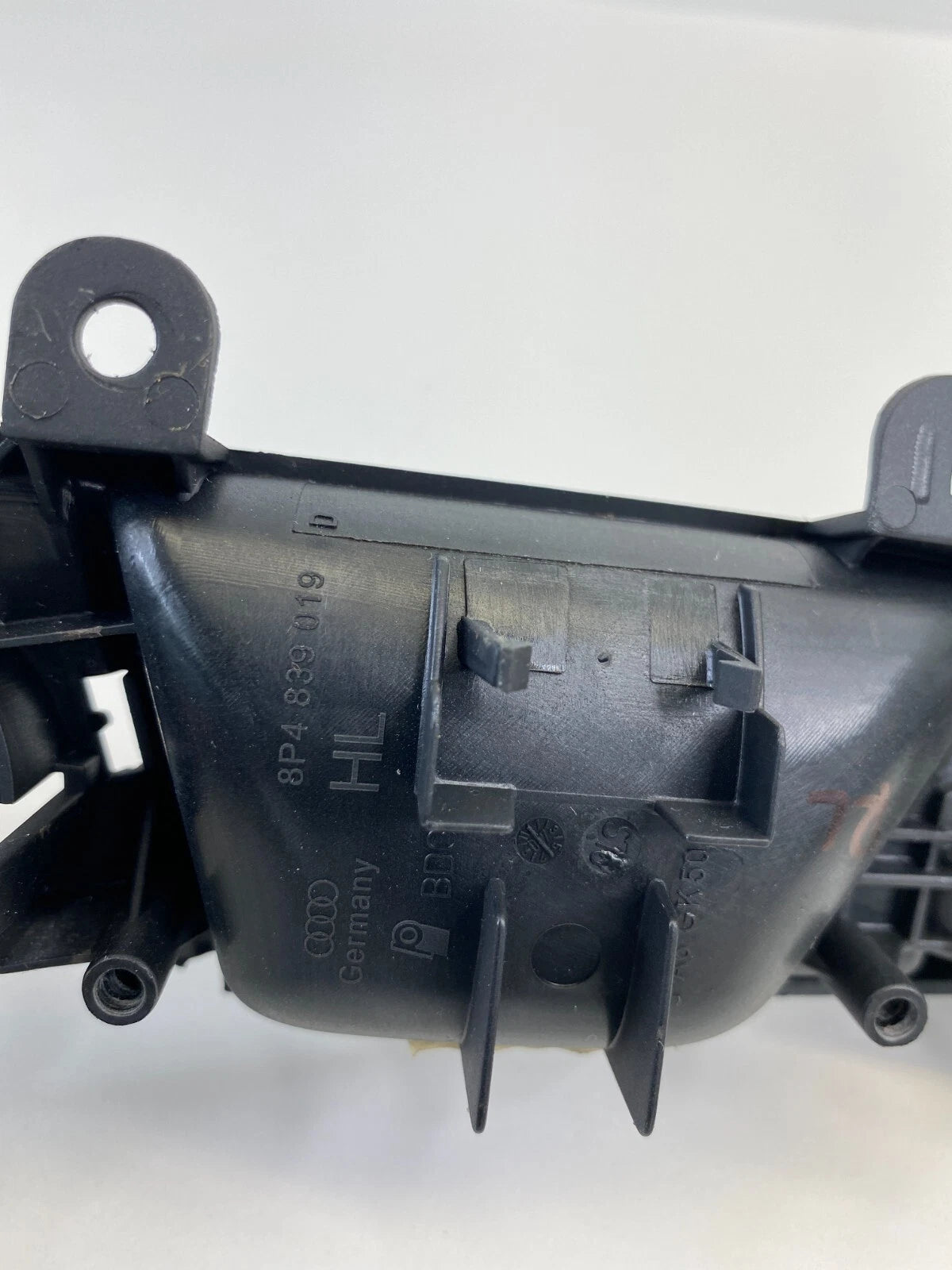 2006-2013 AUDI A3 REAR LEFT INNER INTERIOR INNER DOOR HANDLE 8P4-839-019 OEM