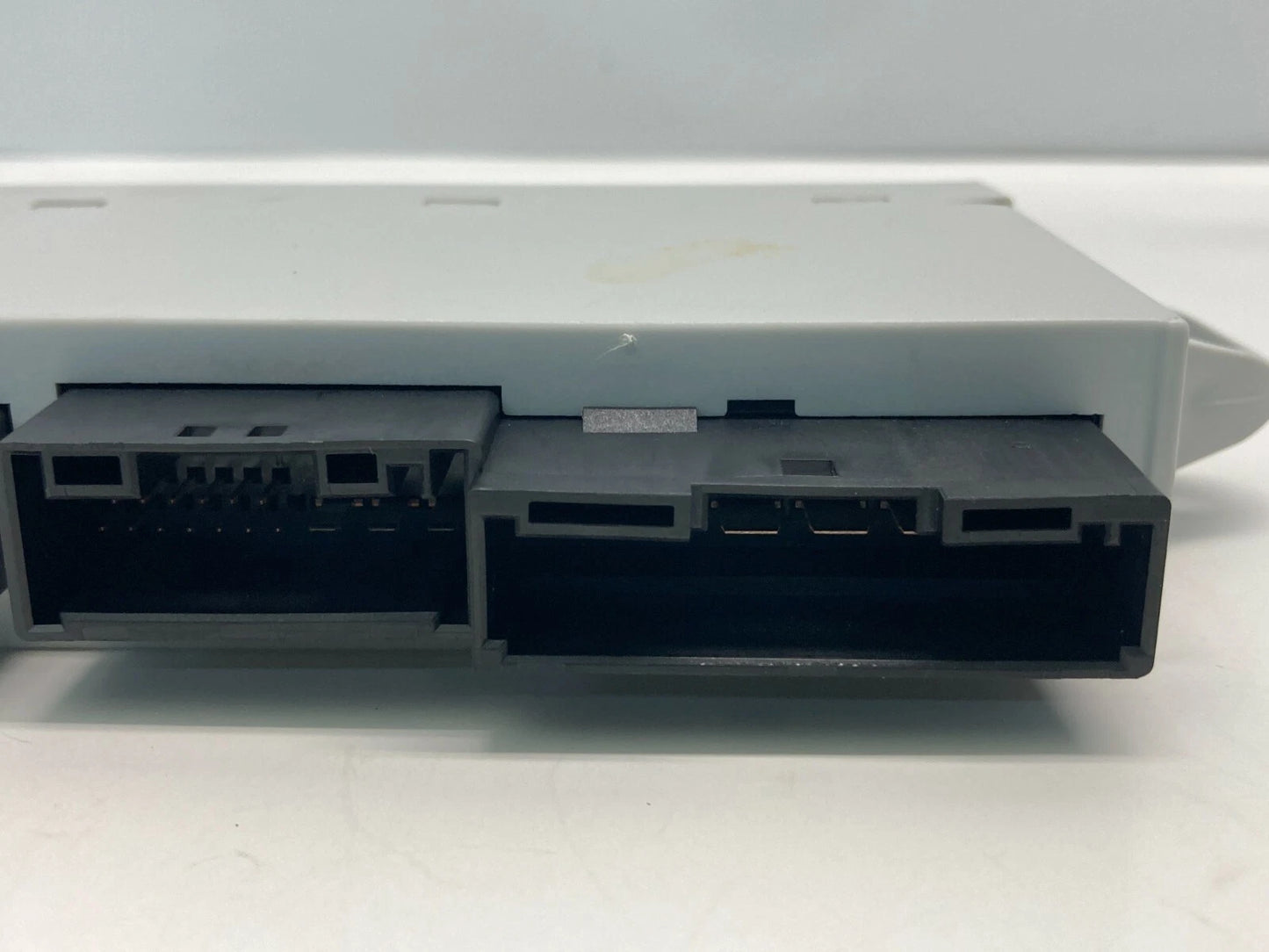 2002-2005 BMW 745I 745LI REAR RIGHT DOOR CONTROL POWER MODULE 61356921980 OEM