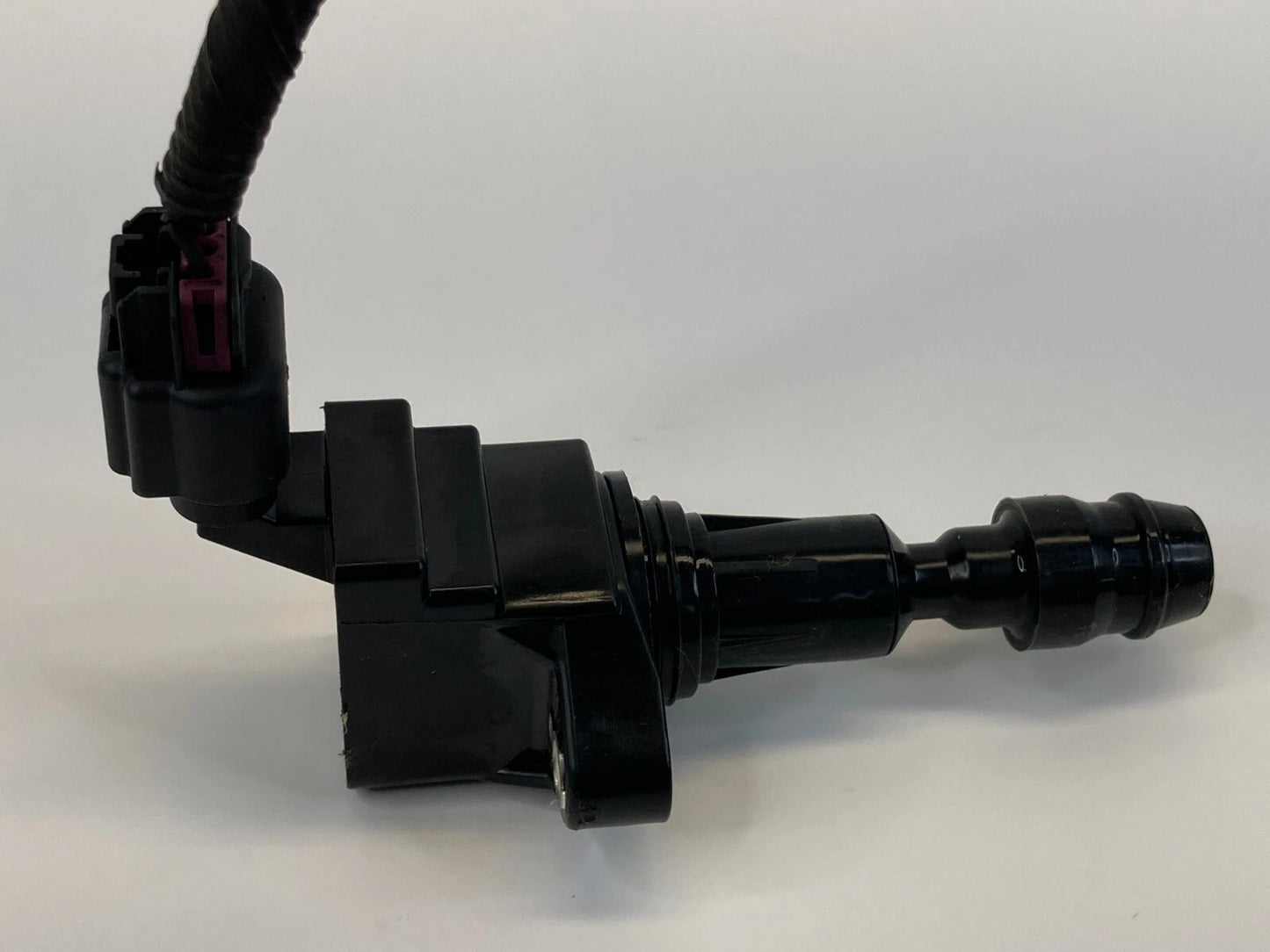 2012-2015 CHEVROLET CAPTIVA SPORT 2.4L IGNITION COIL ASSEMBLY 23094B2 OEM