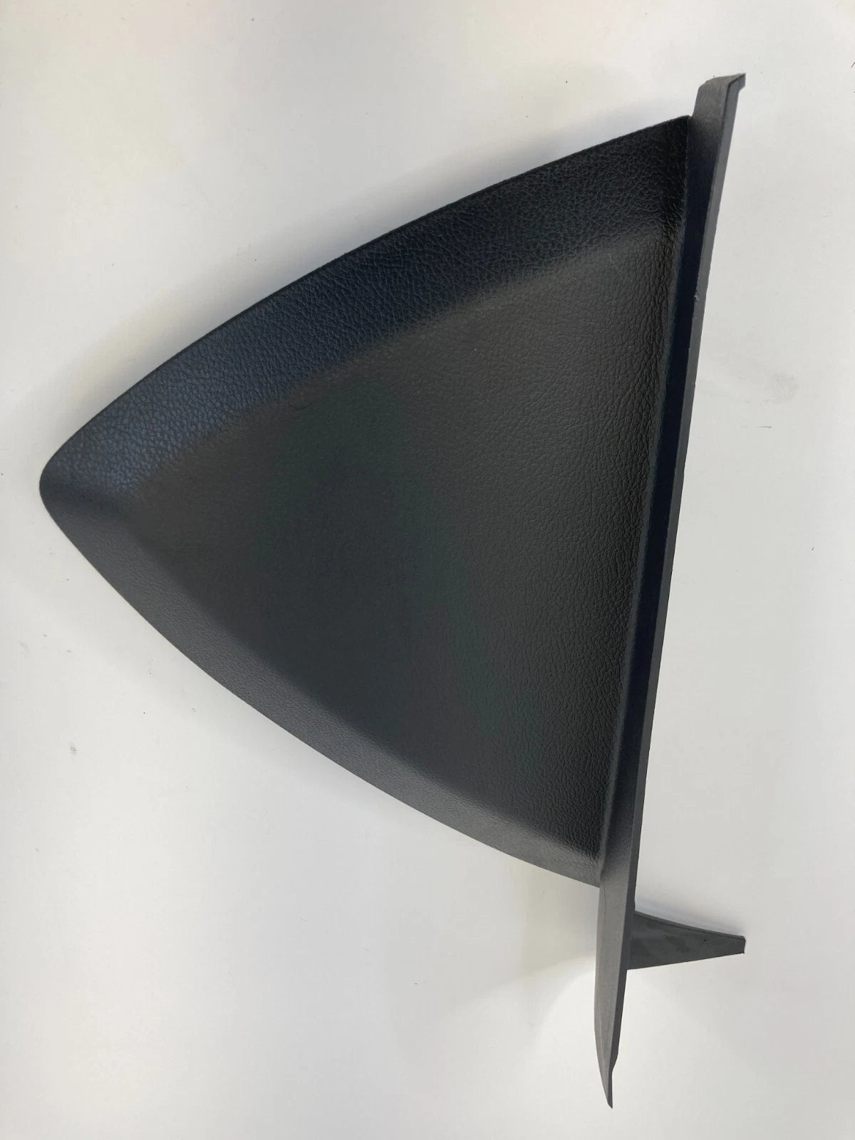 2012-2018 FORD FOCUS DASH RIGHT SIDE END CAP COVER TRIM BEZEL BM51-A044C60-AB3