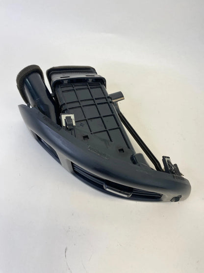 2010-2013 KIA FORTE FRONT RIGHT PASSENGER SIDE DASH OUTER AIR VENT GRILLE OEM