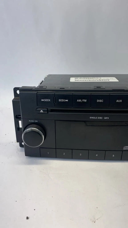 08-10 CHRYSLER 300 COMMANDER AM FM CD PLAYER AUX RADIO RECEIVER P05091111AC OEM