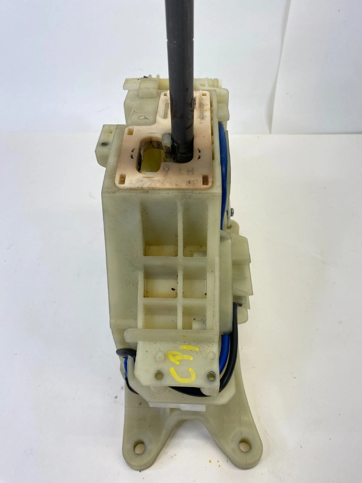 2015-2017 HYUNDAI SONATA A/T GEAR FLOOR SHIFTER SHIFT SELECTOR 46700C1200 OEM