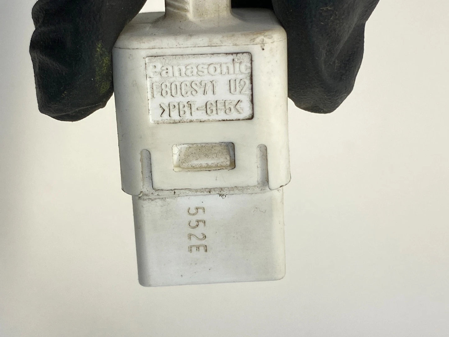 2013-2016 NISSAN SENTRA BRAKE LIGHT STOP LAMP SWITCH SENSOR F80CS71 OEM