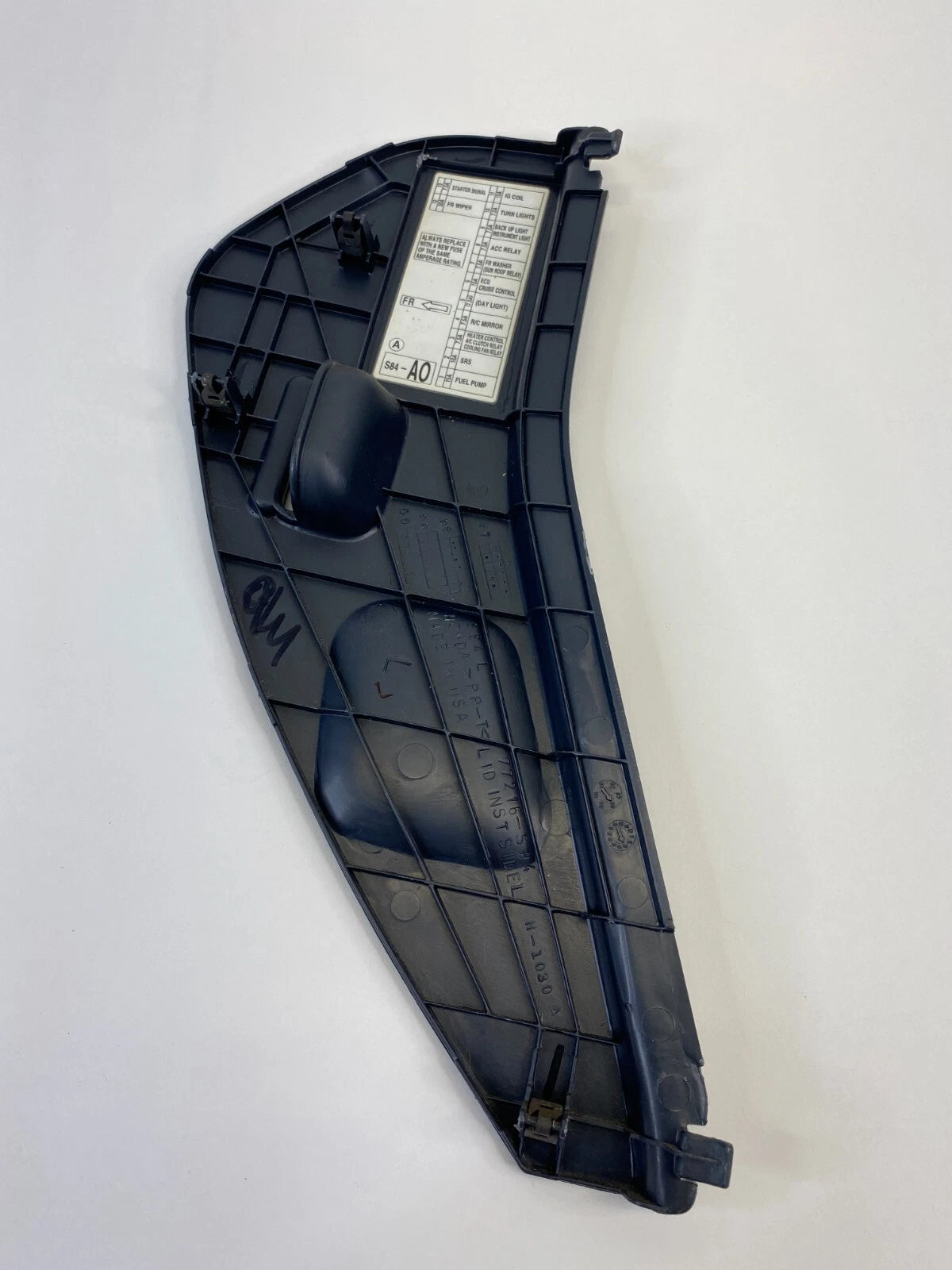1998-2002 HONDA ACCORD SEDAN DASH LEFT DRIVER END CAP COVER TRIM 77216-S84