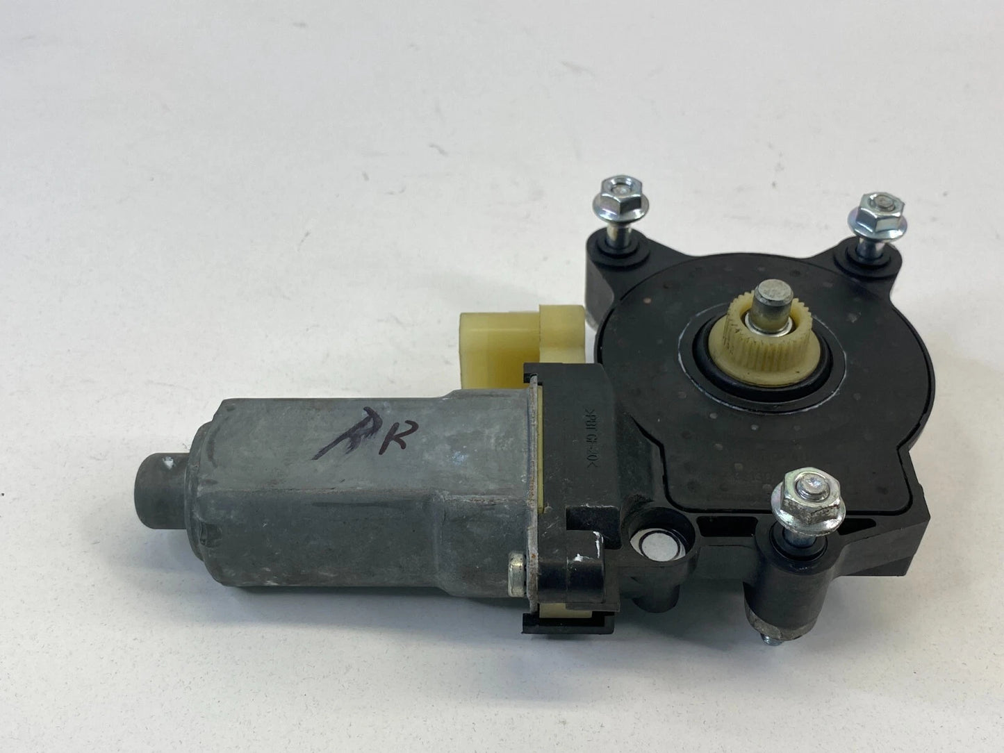 2006-2011 KIA RIO RIO5 REAR RIGHT PASSENGER DOOR SIDE POWER WINDOW MOTOR OEM