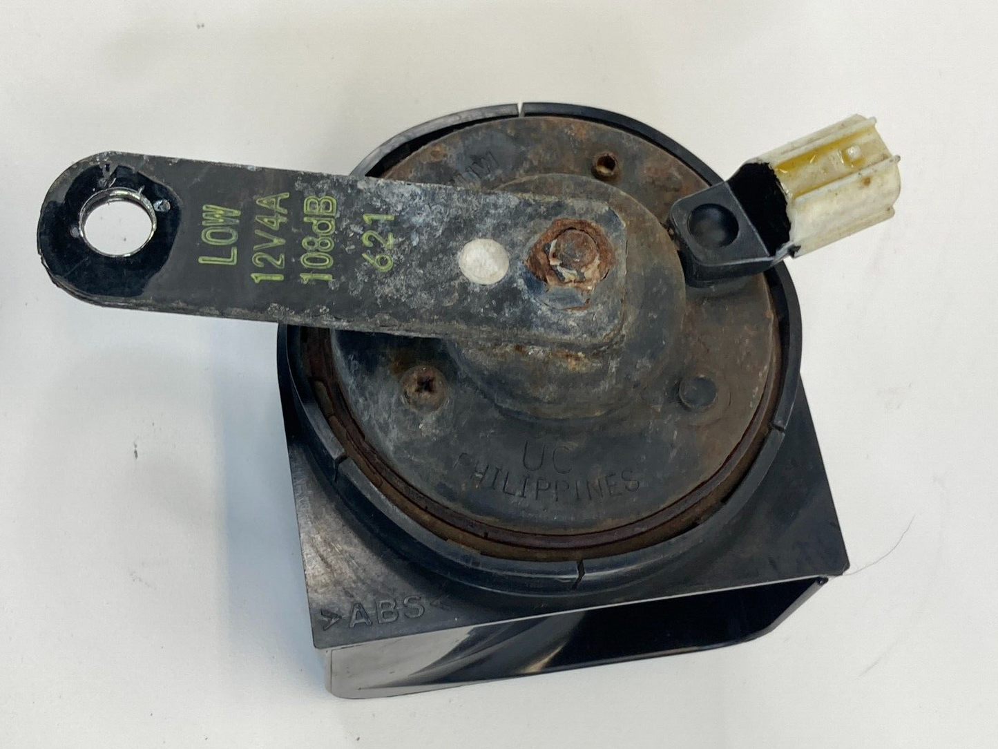 2005-2010 Honda Odyssey Low Tone Note Signal Horn Alarm Siren E358943 OEM