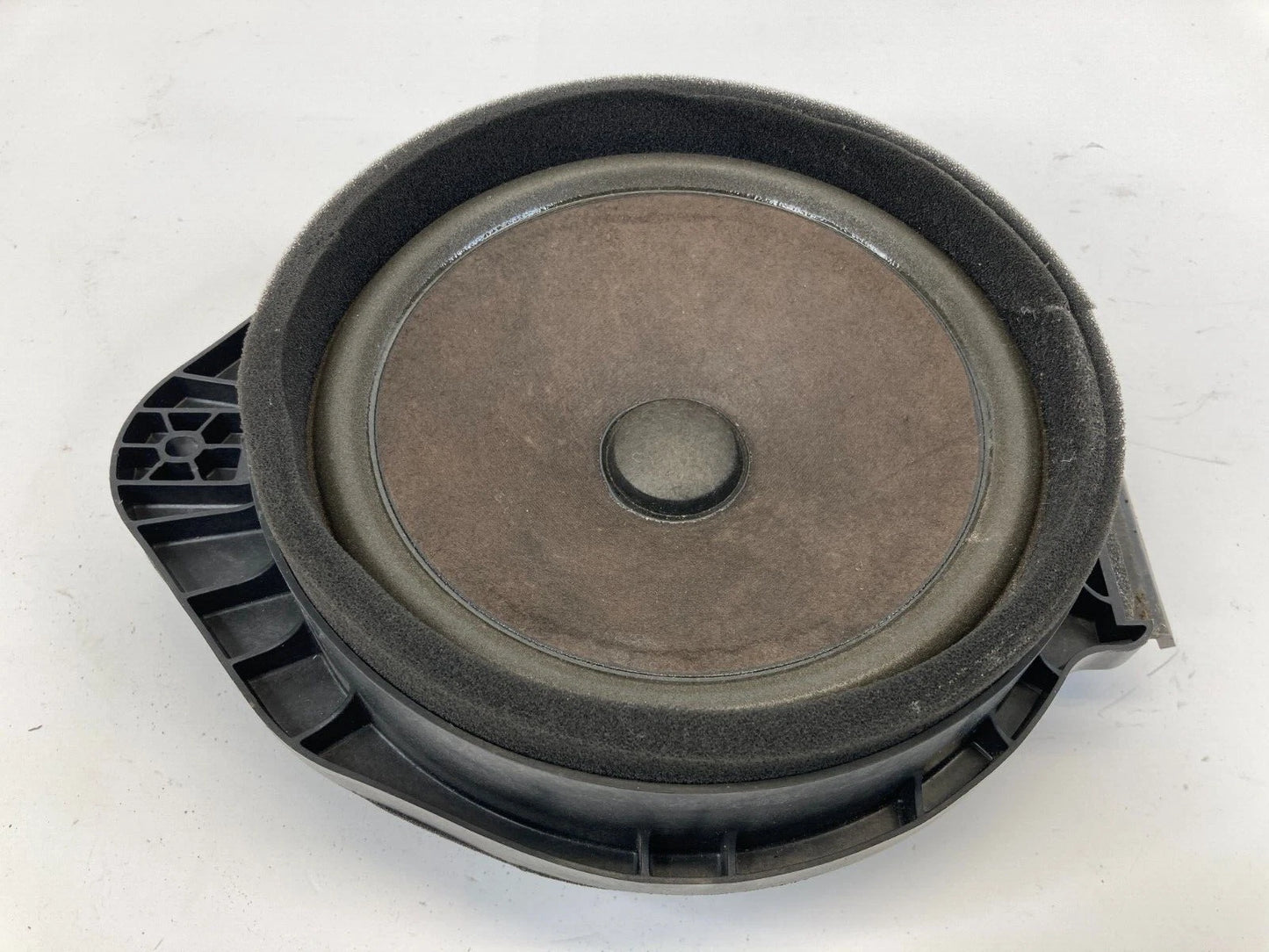 2011-2016 CHEVROLET CRUZE FRONT RIGHT SIDE DOOR AUDIO SPEAKER ASSEMBLY OEM