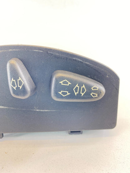 2001 2002 BMW 330XI FRONT RIGHT SEAT MEMORY & CONTROL SWITCH ASSY 61318099074