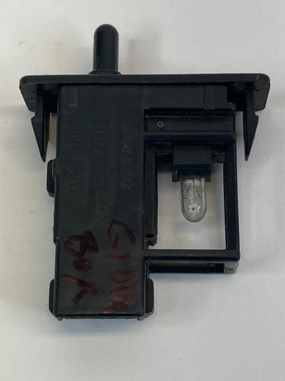 00 01 02 03 04 05 TOYOTA CELICA DASH GLOVE BOX LIGHT LAMP 81260-33030 OEM
