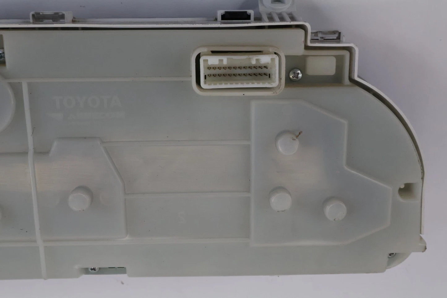 2005 2006 TOYOTA TUNDRA INSTRUMENT CLUSTER SPEEDOMETER 312K MILES OEM 838000C391