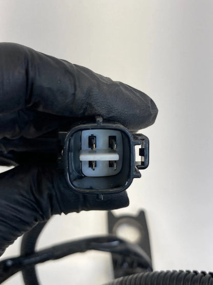 2004-2009 LEXUS RX330 RX350 FRONT LEFT SIDE SEAT BELT BUCKLE GRAY E067902 OEM