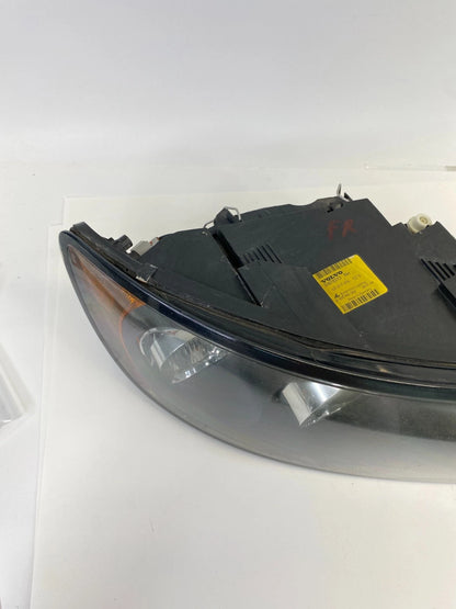 03 04 VOLVO S40 FRONT RIGHT PASSENGER HEADLIGHT HEADLAMP LAMP HALOGEN 30678319