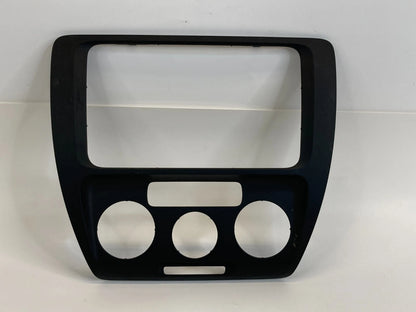 2011-2014 VOLKSWAGEN JETTA DASH RADIO CLIMATE CONTROL TRIM BEZEL 5C6-858-069 OEM