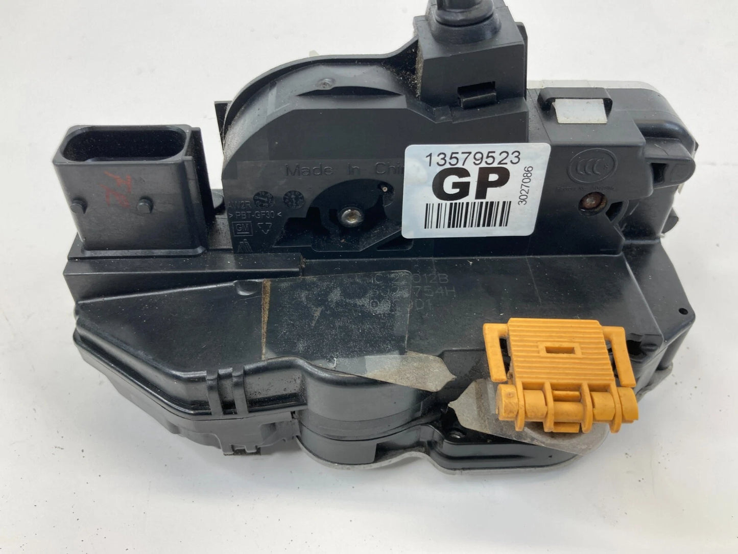 2011-2017 BUICK REGAL FRONT RIGHT DOOR LOCK LATCH ACTUATOR RELEASE 13579523 OEM