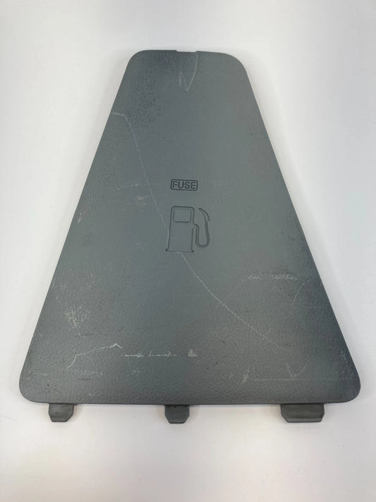 09-11 KIA BORREGO FRONT LEFT FUSE BOX GAS FILLER ACCESS COVER OEM 85736-2J110