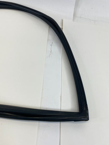 2009 2010 Hyundai Sonata Rear Right Side Quarter Vent Window Glass Fixed OEM