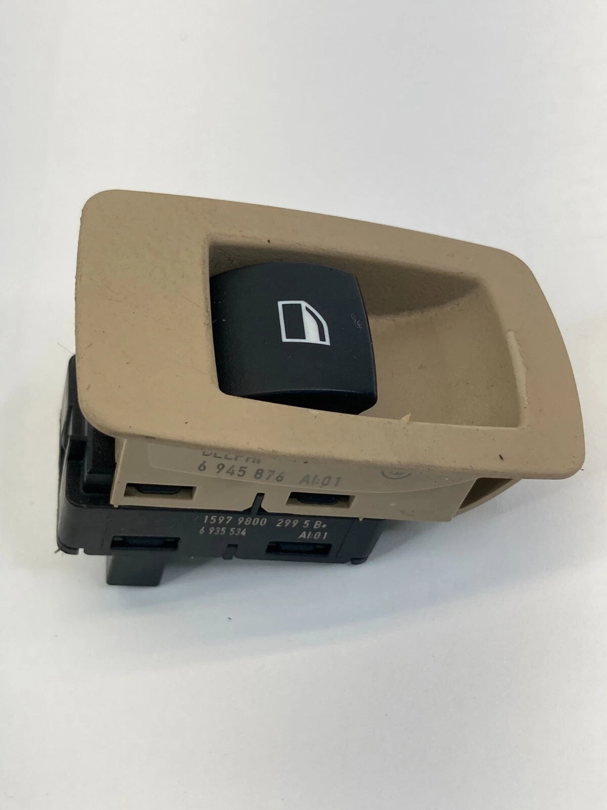 2006 BMW 330I SEDAN FRONT RIGHT PASSENGER DOOR POWER WINDOW SWITCH 6945876 OEM