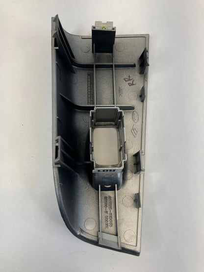 2005-2010 KIA SPORTAGE REAR RIGHT SIDE DOOR WINDOW SWITCH BEZEL 483525-1110 OEM