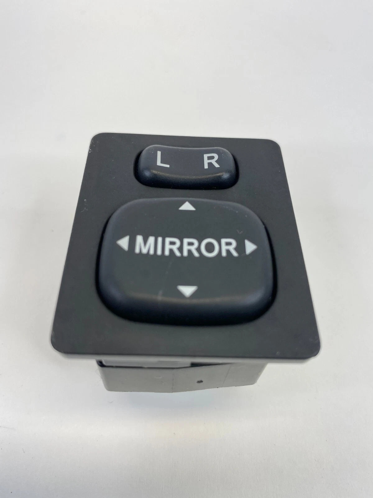 2010-2015 TOYOTA PRIUS DOOR POWER MIRROR CONTROL SWITCH 183574 OEM