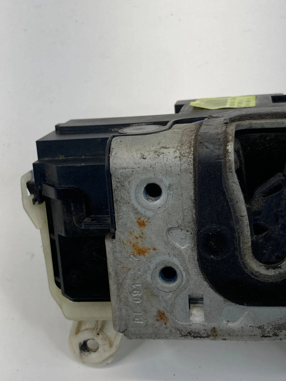 2010-2019 FORD TAURUS FRONT LEFT SIDE DOOR LOCK LATCH ACTUATOR DA5A-5421813-BA