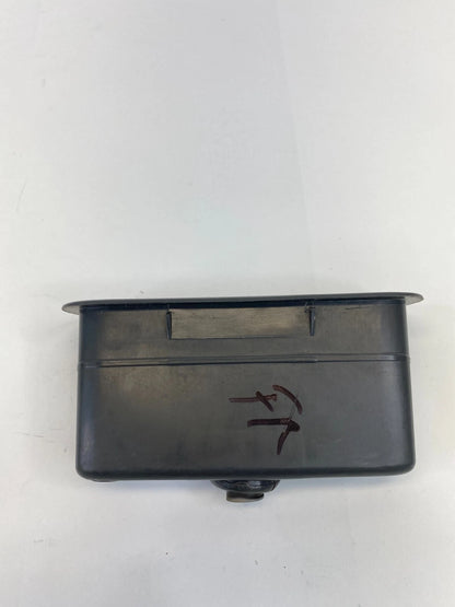 01-07 FORD ESCAPE FRONT RIGHT PASSENGER DOOR PULL HANDLE CUBBY BIN C0FU-10050-AD