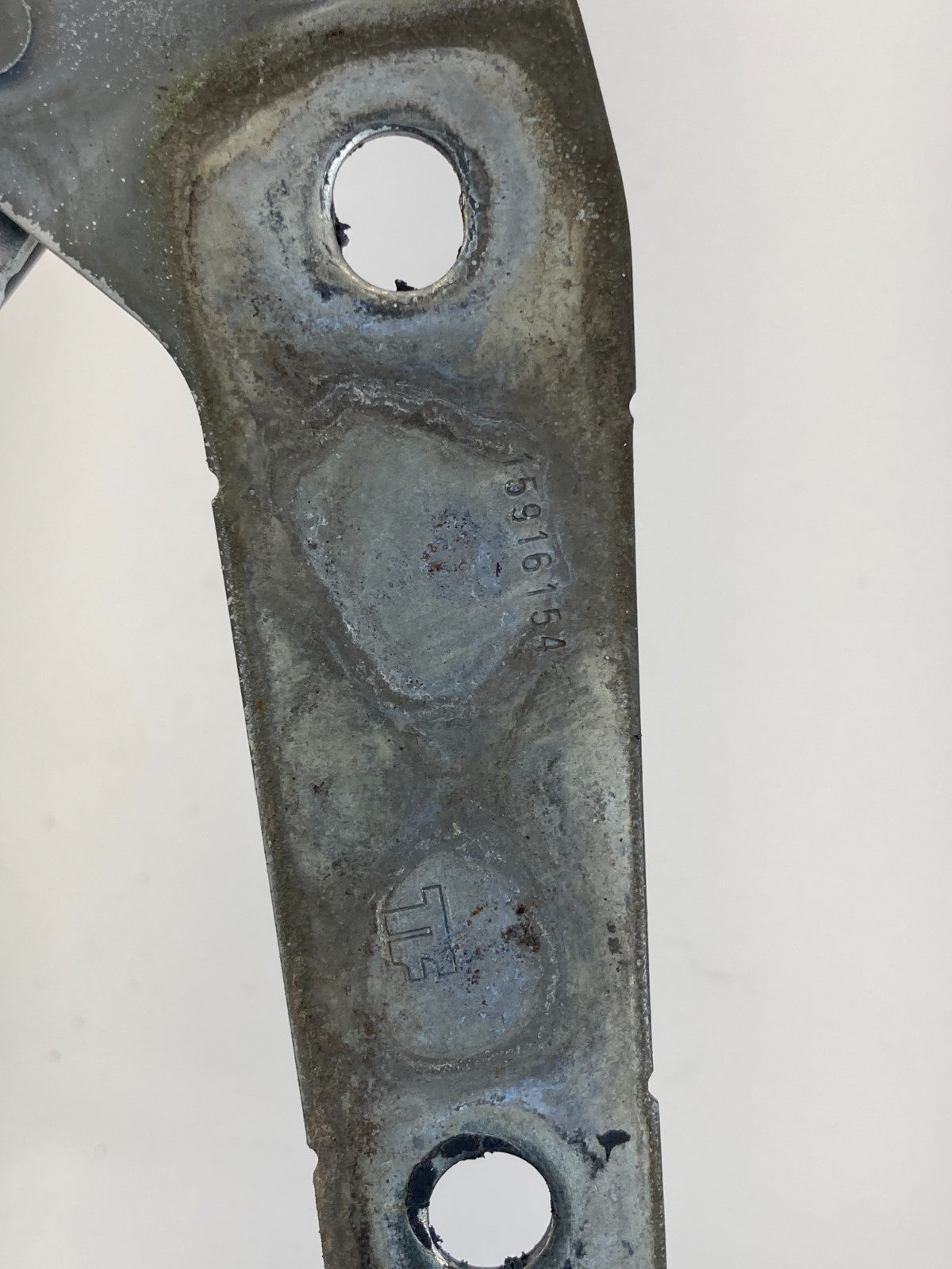 05-10 Pontiac G6 Rear Trunk Deck Lid Tailgate Tail Gate Boot Hinges Struts OEM