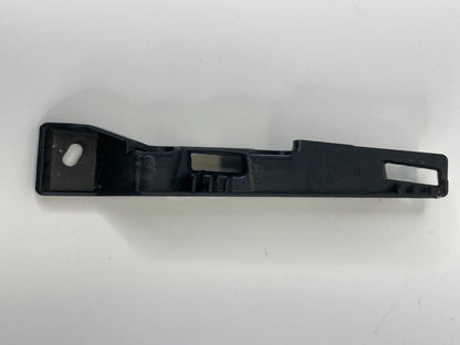 98-10 VOLKSWAGEN NEW BEETLE FRONT LEFT BUMPER RETAINER BRACKET OEM 1C0815681