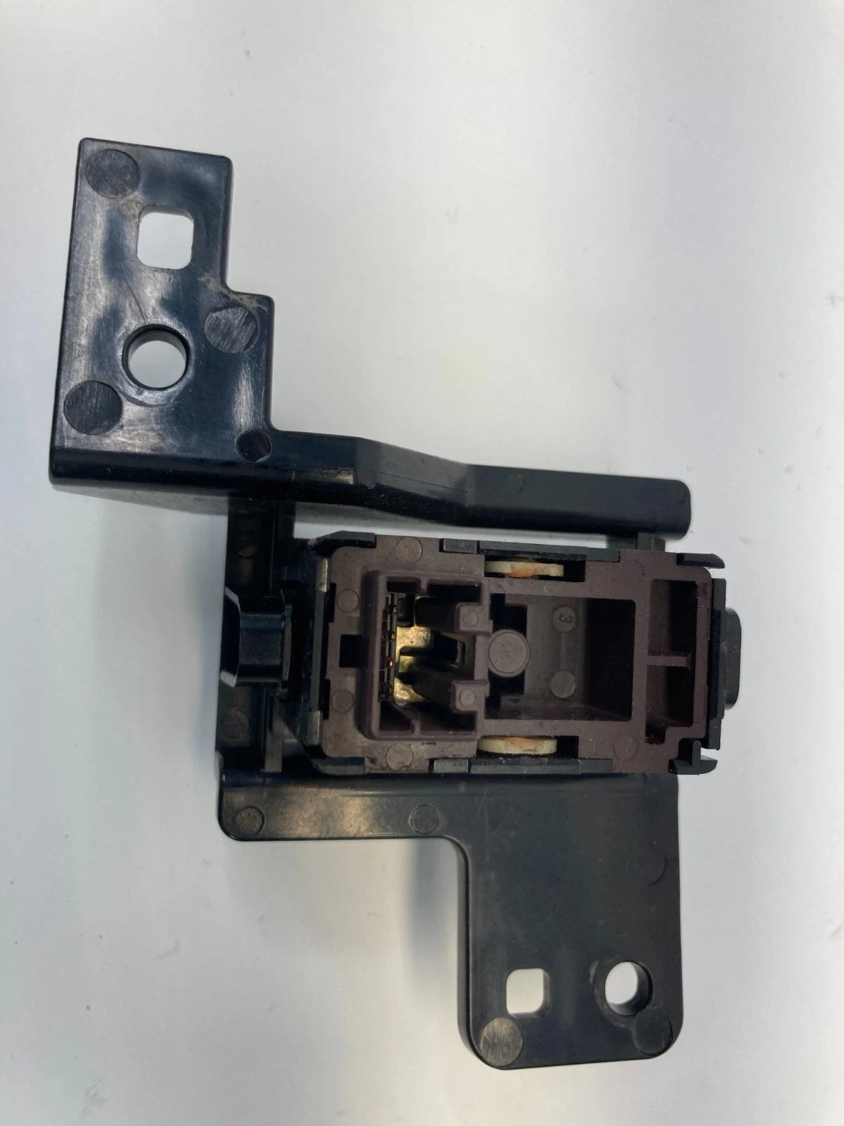 06 07 08 09 10 INFINITI M35 M45 TRUNK LID OPENER LOCK RELEASE CONTROL SWITCH OEM