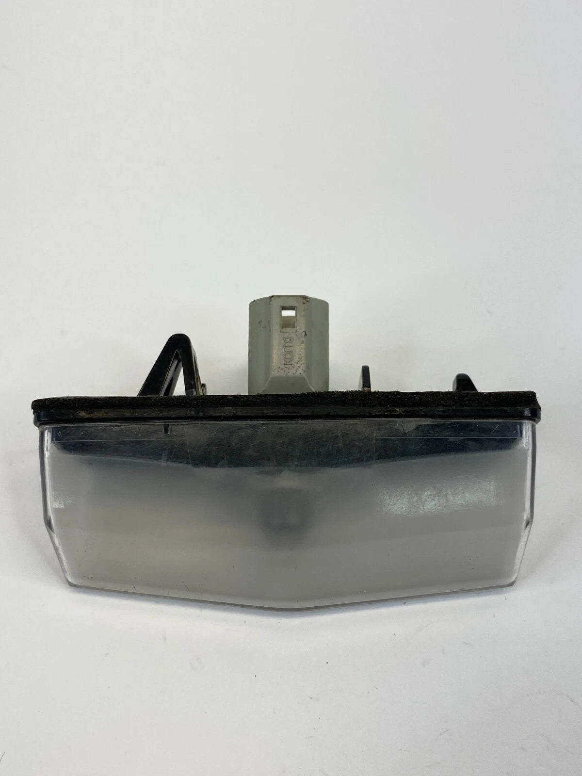 04-15 TOYOTA PRIUS HATCHBACK REAR TRUNK LICENSE PLATE LIGHT LAMP A045053 OEM